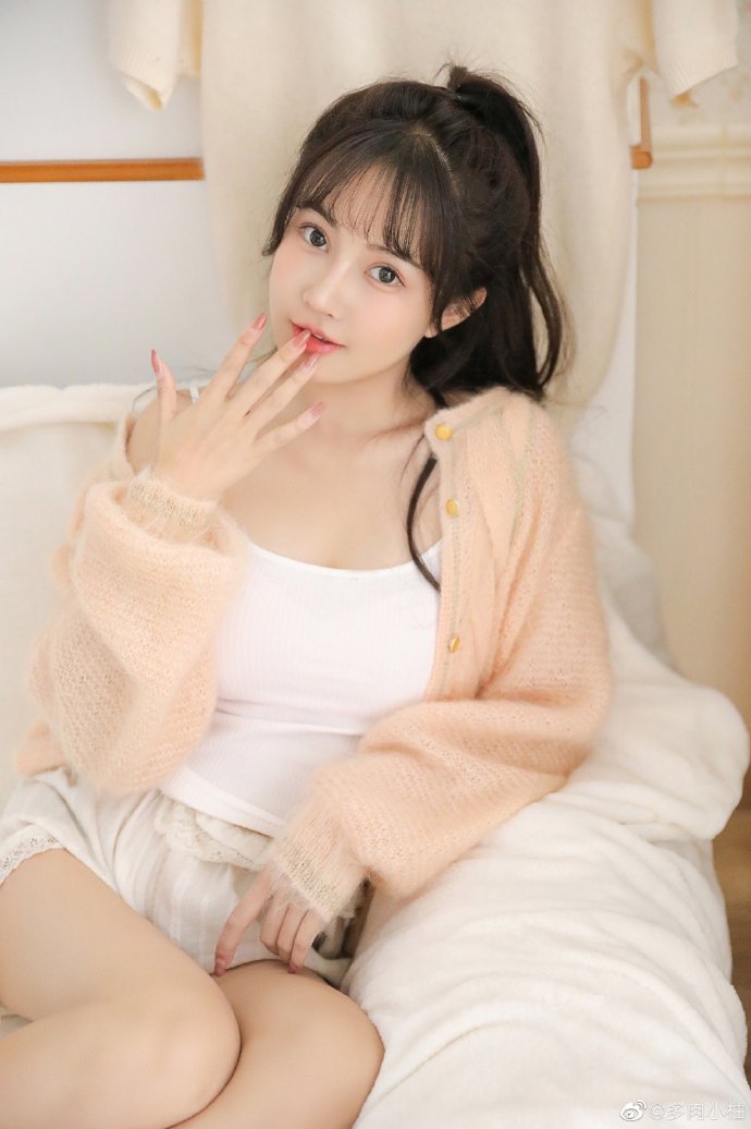 谢贤遗产几乎全给了2个孙子，网友质疑偏心，谢婷婷发文表明一切
